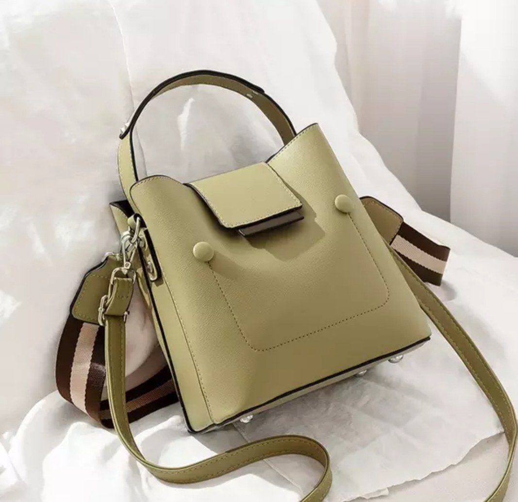 New Female Stylish Cross Body Sling PU Handbag - Image 3